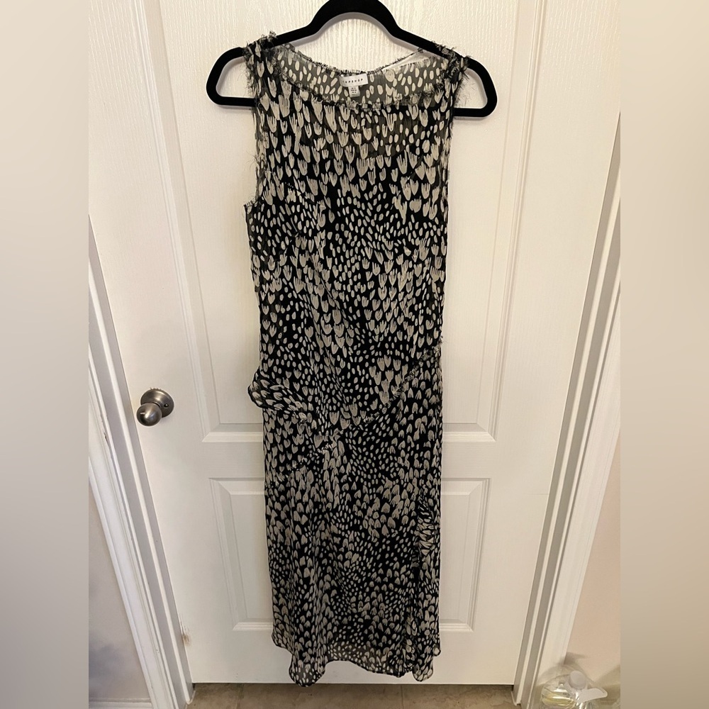 Topshop Monochrome Maxi Dress - Picture 5 of 13